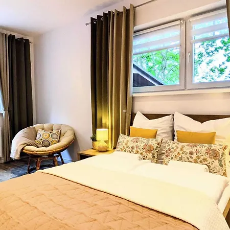 Comfortable For 10 People With A Private Sauna, كولوبرزيغ