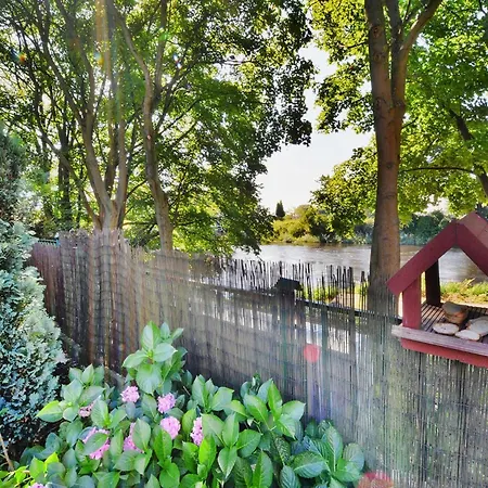 Comfortable For 10 People With A Private Sauna, شقة