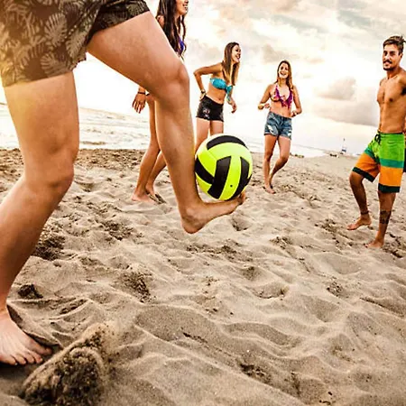 Comfortable For 10 People With A Private Sauna, 코워브제크