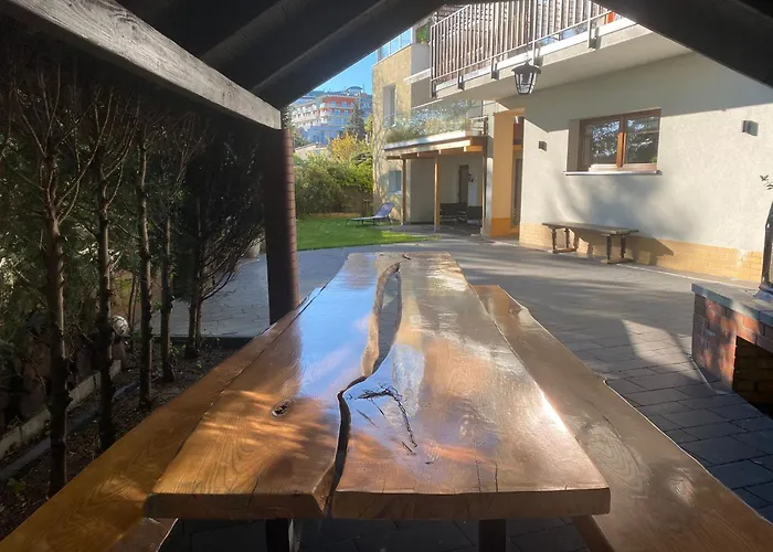 아파트 Comfortable For 10 People With A Private Sauna,