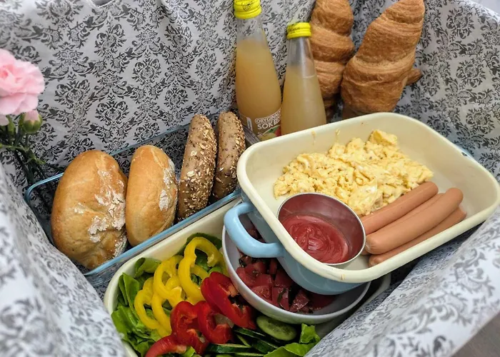 Comfortable For 10 People With A Private Sauna, 코워브제크