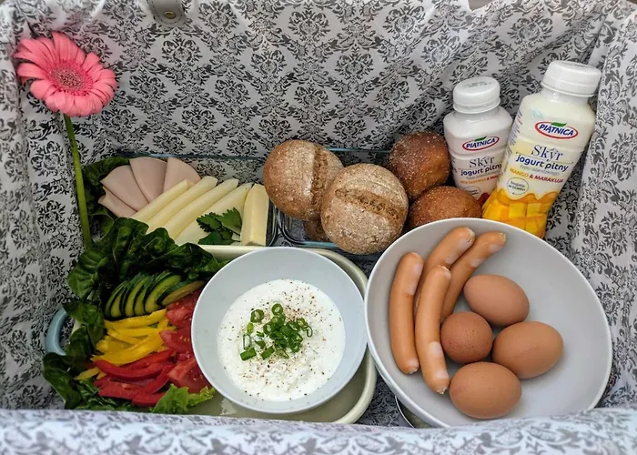 아파트 Comfortable For 10 People With A Private Sauna, 코워브제크