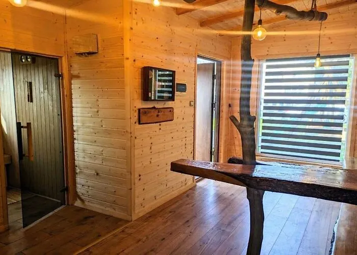 Comfortable For 10 People With A Private Sauna,
