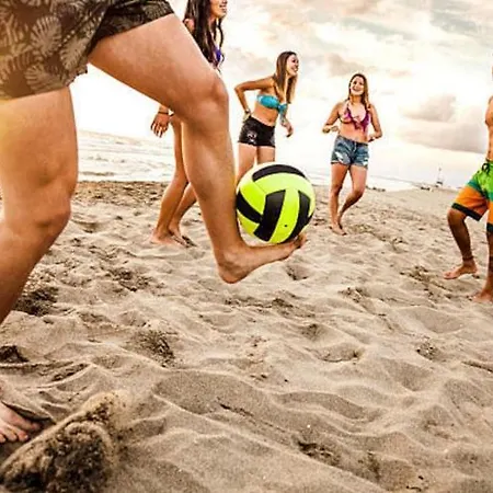 Апартаменты Comfortable For 10 People With A Private Sauna, Колобжег