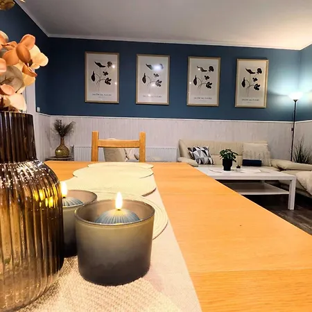 Daire Comfortable For 10 People With A Private Sauna, *