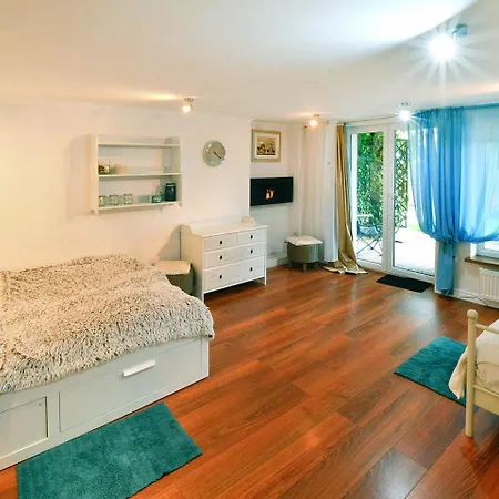 Comfortable For 10 People With A Private Sauna, Lejlighed Kołobrzeg