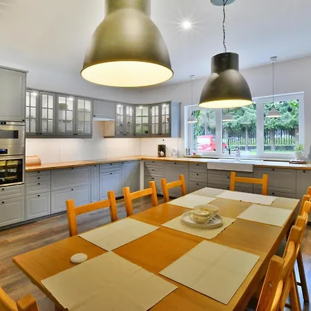 Apartament Comfortable For 10 People With A Private Sauna, Kołobrzeg