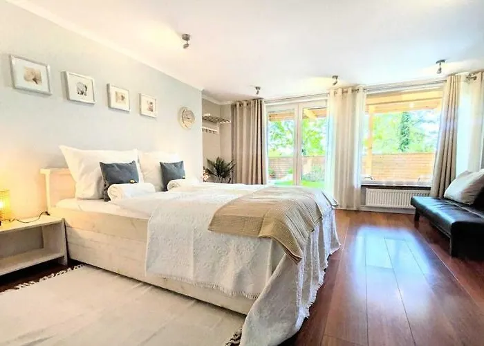 Comfortable For 10 People With A Private Sauna, Kolobrzeg