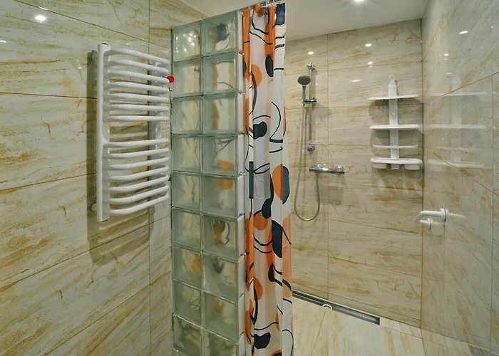 Comfortable For 10 People With A Private Sauna, * Kolobřeh