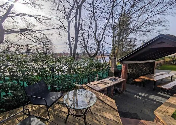 Comfortable For 10 People With A Private Sauna,