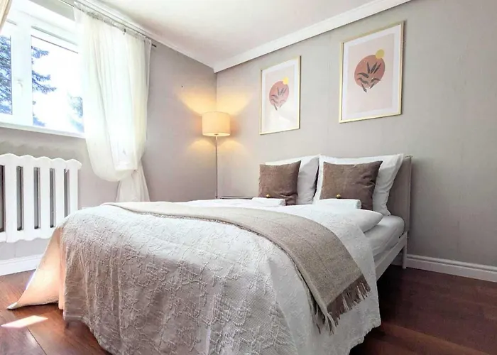 Comfortable For 10 People With A Private Sauna,